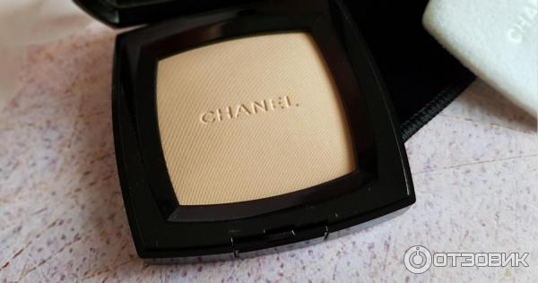 Компактная пудра Chanel Poudre Universelle Compacte фото