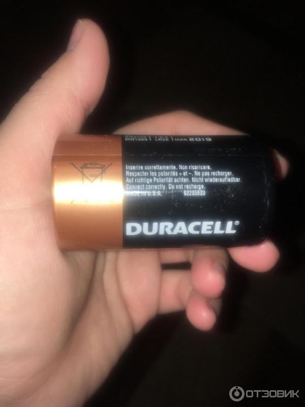 Аккумуляторные батарейки Duracell фото