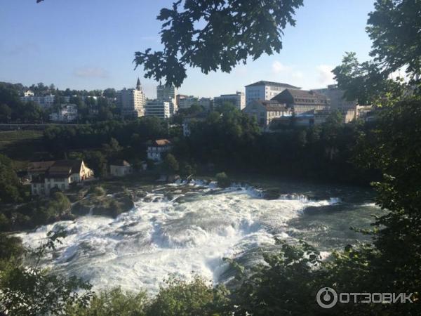 Рейнский водопад (Швейцария) фото