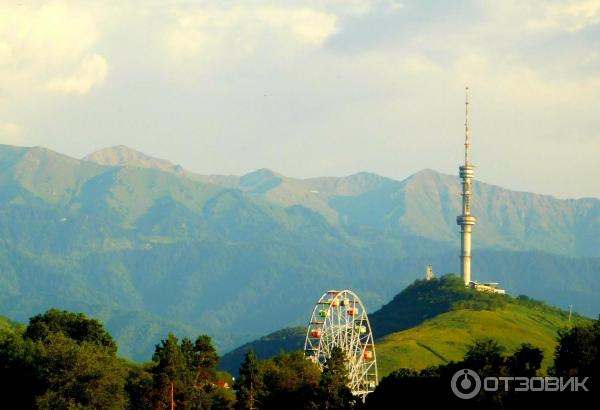 Центральный парк культуры и отдыха им. М. Горького (Казахстан, Алматы) фото