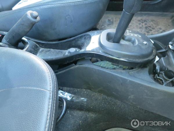 Тормозные колодки Bosch фото