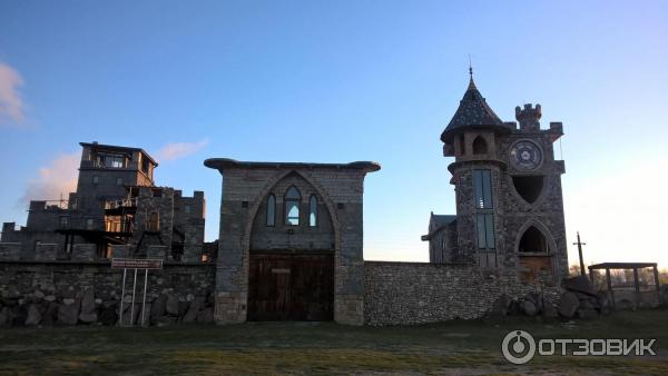 Крепость Золотая колыбель (Окрос аквани) фото
