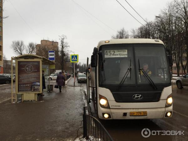 Расписание автобусов 452 на завтра. Автобус 452 Кунцево-Звенигород. 452 Автобус Звенигород маршрут. Метро Кунцевская автобус 452. Автобус до Ростовского кладбища.