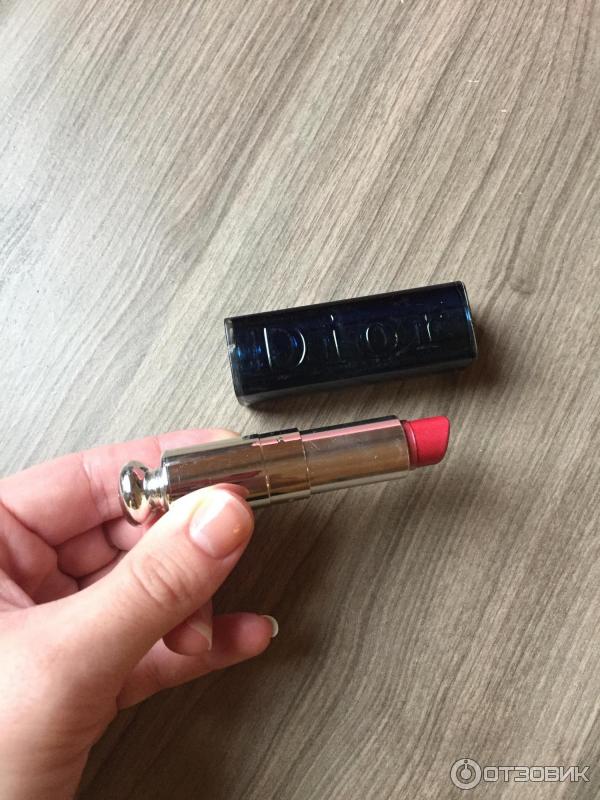 Губная помада Dior Addict lipcolor фото