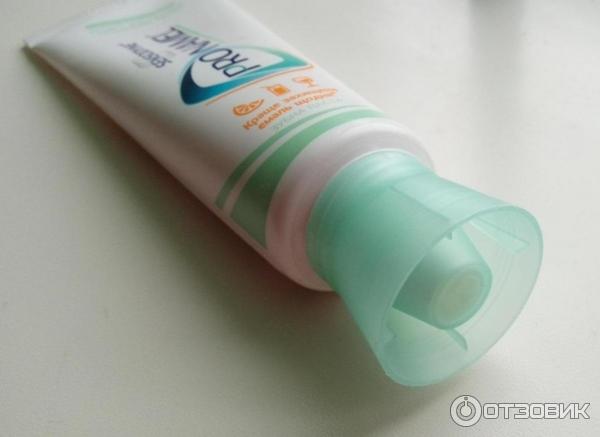 Зубная паста Sensodyne Pronamel Daily Toothpaste фото