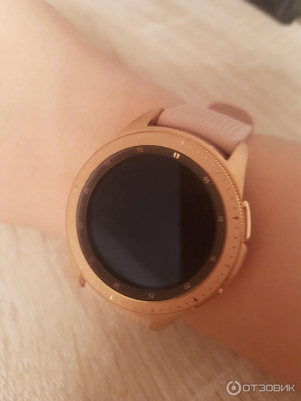 Умные часы Samsung Galaxy Watch фото